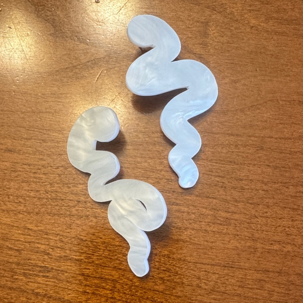 Elegant White Swirl Earrings